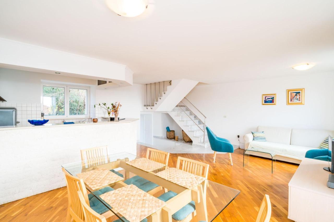 Deluxe Duplex House With Terrace Apartman Dubrovnik Kültér fotó